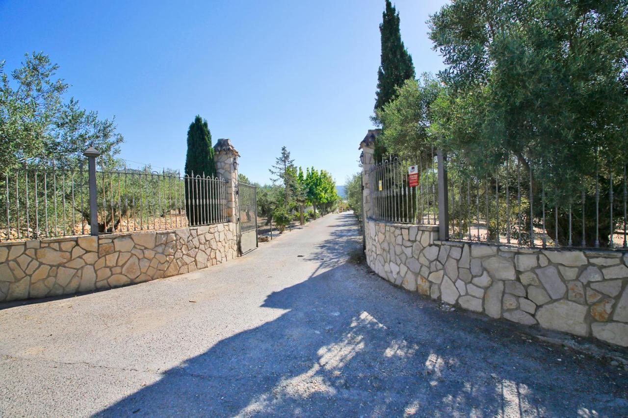 Senia Tomaset III Villa Onil Екстериор снимка
